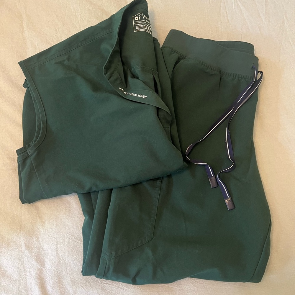 Figs Women's Dark Green Joggers